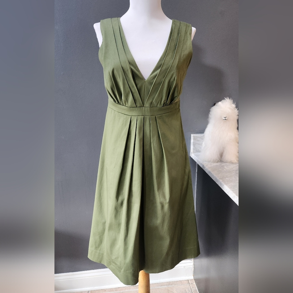 Calvin Klein Olive Green V-Neck Sleeveless Midi Dress Size 4